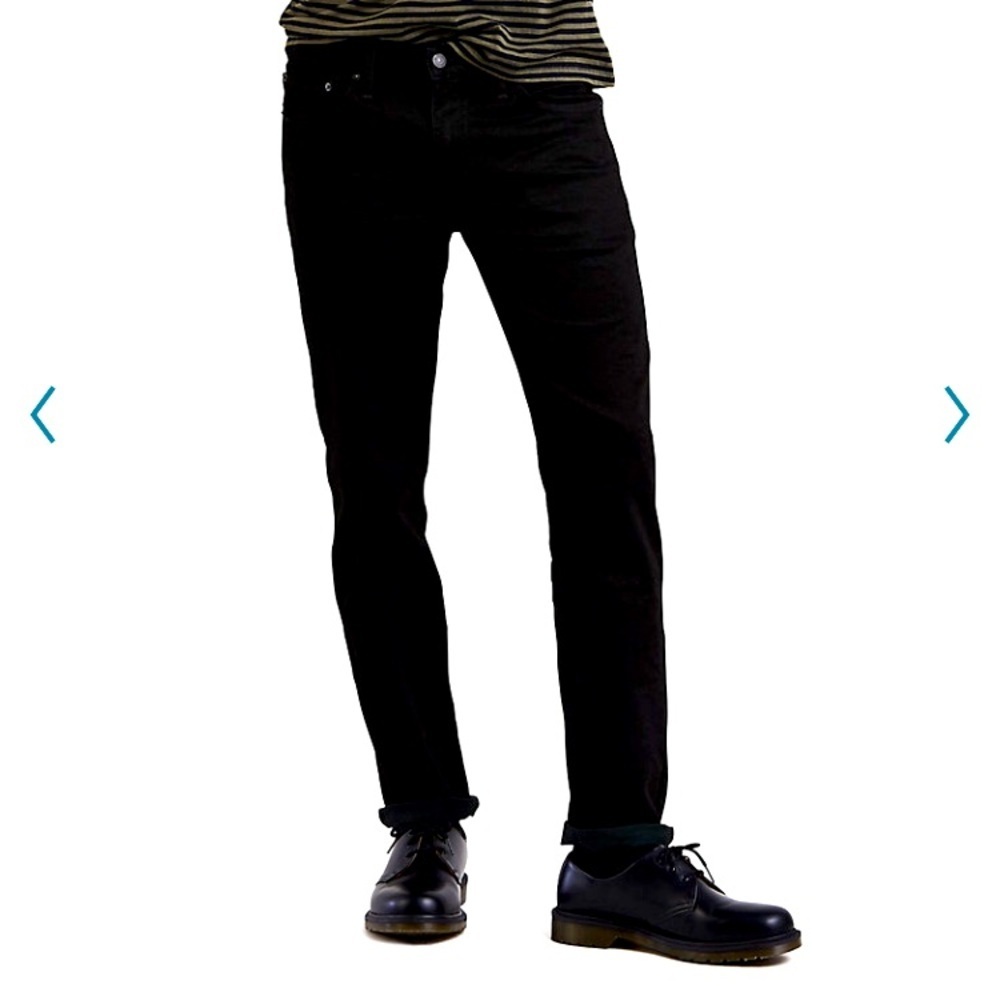 Levi’s 511 Slim-Fit Stretch Jeans, size W32 L30